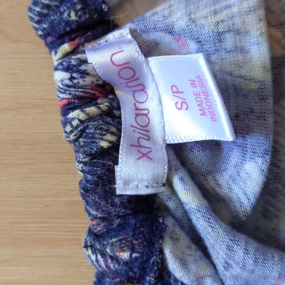 3 Lace Tank Tops: Aeropostale, H&M, xhilaration, S crochet racerback bundle set - Picture 12 of 16